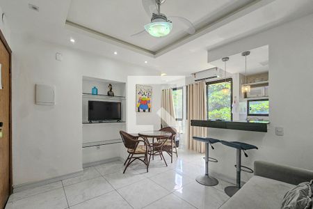 sala de apartamento para alugar com 1 quarto, 36m² em Ondina, Salvador