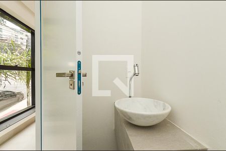 Lavabo de apartamento à venda com 2 quartos, 76m² em Cruzeiro, Belo Horizonte