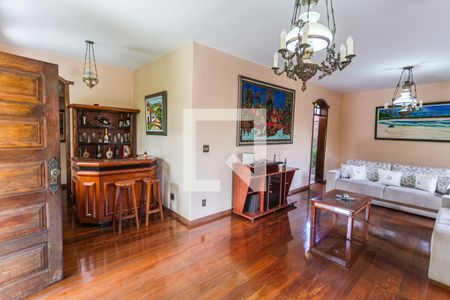 Sala 1 de casa à venda com 4 quartos, 350m² em Graça, Belo Horizonte