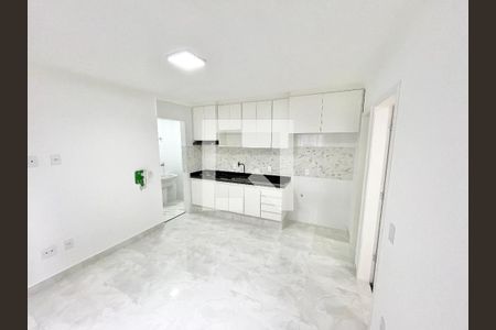 Sala/Cozinha de apartamento para alugar com 1 quarto, 38m² em Santana, São Paulo