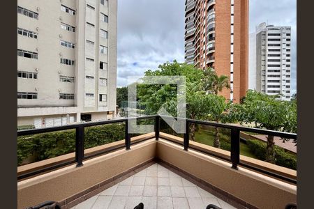 Apartamento à venda com 3 quartos, 155m² em Campo Belo, São Paulo