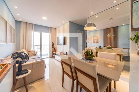 Sala de apartamento para alugar com 2 quartos, 55m² em Vila Humaita, Santo André