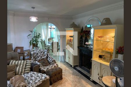 Sala de apartamento à venda com 4 quartos, 230m² em Pacaembu, São Paulo