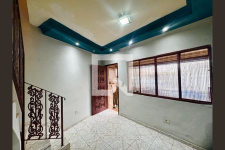 Sala de casa para alugar com 2 quartos, 65m² em Vila Augusta, Guarulhos