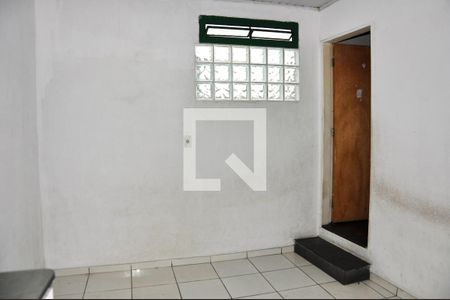 Detalhe - Sala de casa para alugar com 2 quartos, 54m² em Vila Marina, São Paulo