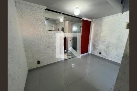 Sala de apartamento para alugar com 2 quartos, 80m² em Cocotá, Rio de Janeiro