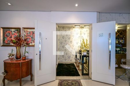 Hall de Entrada de apartamento para alugar com 3 quartos, 211m² em Vila Andrade, São Paulo