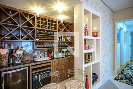 Adega de apartamento para alugar com 3 quartos, 211m² em Vila Andrade, São Paulo