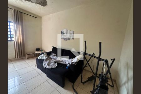 Sala de casa à venda com 3 quartos, 476m² em Vila Pouso Alegre, Barueri