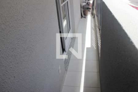 Varanda  de apartamento para alugar com 2 quartos, 42m² em Jardim Adriana, Guarulhos