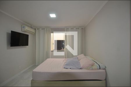 Quarto 1 de casa para alugar com 1 quarto, 47m² em Madureira, Rio de Janeiro