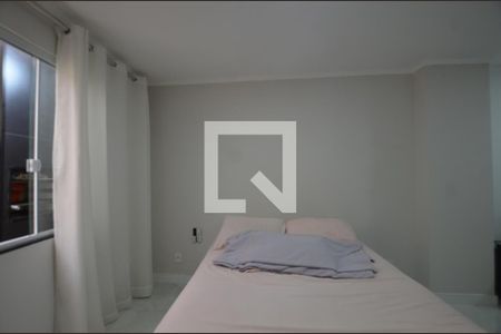 Quarto 1 de casa para alugar com 1 quarto, 47m² em Madureira, Rio de Janeiro