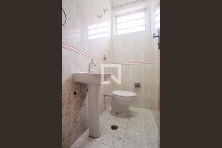 Lavabo de casa para alugar com 4 quartos, 141m² em Vila Carrão, São Paulo