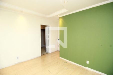 Sala de apartamento para alugar com 3 quartos, 75m² em Vila Sao Pedro, Santo André