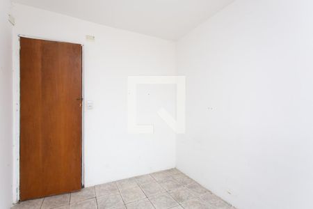 Quarto 1  de apartamento para alugar com 2 quartos, 50m² em Itaquera, São Paulo