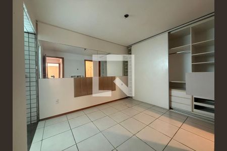 Apartamento à venda com 3 quartos, 197m² em Pampulha, Belo Horizonte