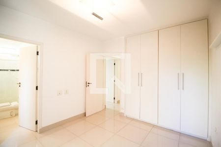 Suíte  de apartamento à venda com 3 quartos, 105m² em Itaim Bibi, São Paulo