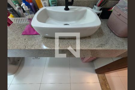 Casa de Condomínio à venda com 4 quartos, 129m² em Taquara, Rio de Janeiro