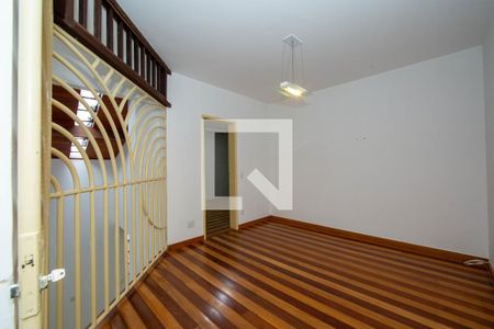 SALA de casa para alugar com 5 quartos, 320m² em Belvedere, Belo Horizonte