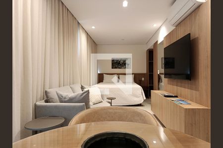 Estúdio de kitnet/studio para alugar com 1 quarto, 31m² em Pinheiros, São Paulo