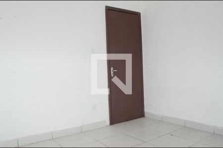 Quarto 2 de casa para alugar com 2 quartos, 30m² em Goiânia, Belo Horizonte