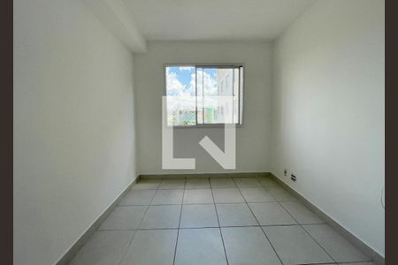 Sala/cozinha de apartamento para alugar com 2 quartos, 32m² em Piqueri, São Paulo