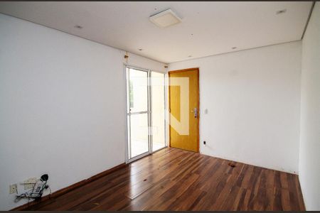 Sala de apartamento para alugar com 2 quartos, 52m² em Jardim Isis, Cotia