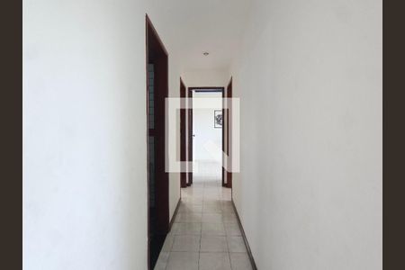 corredor  de apartamento para alugar com 3 quartos, 98m² em Luiz Anselmo, Salvador