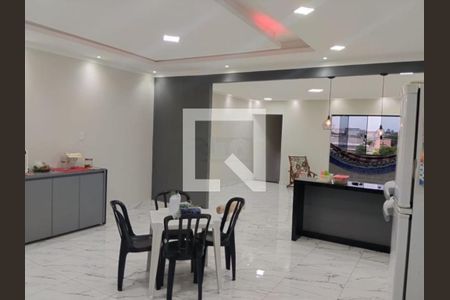 Casa à venda com 2 quartos, 260m² em Vila Palacios, Campinas