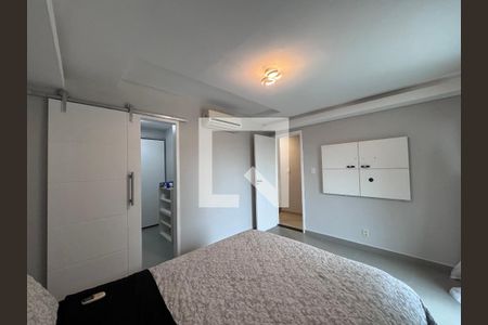 Suíte 1 de casa de condomínio para alugar com 4 quartos, 280m² em Vargem Grande, Rio de Janeiro