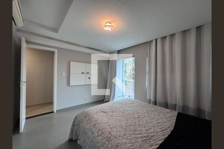 Suíte 1 de casa de condomínio para alugar com 4 quartos, 280m² em Vargem Grande, Rio de Janeiro