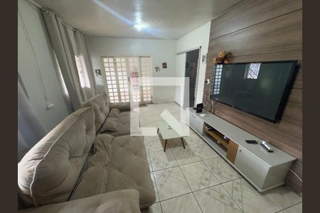 Sala de casa para alugar com 5 quartos, 125m² em Ceilândia Sul (ceilândia), Brasília