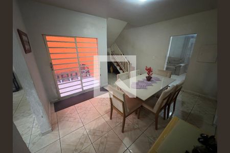 Hall de casa para alugar com 5 quartos, 125m² em Ceilândia Sul (ceilândia), Brasília