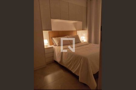 Quarto de apartamento à venda com 1 quarto, 29m² em Parque Vitoria, São Paulo