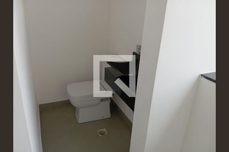 WC de casa à venda com 3 quartos, 170m² em Bela Vista, Osasco