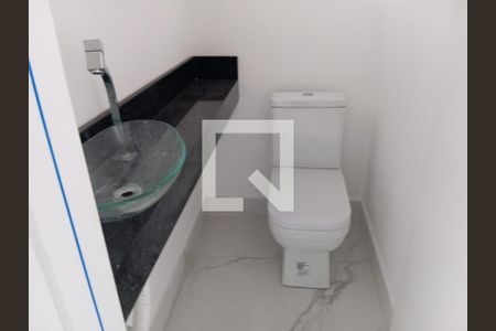 WC de casa à venda com 3 quartos, 170m² em Bela Vista, Osasco