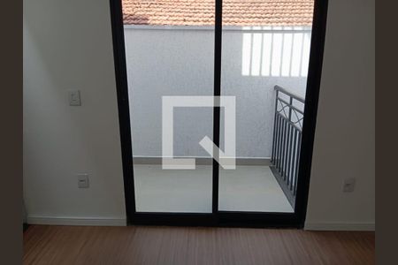 AREA INTERNA de casa à venda com 3 quartos, 170m² em Bela Vista, Osasco