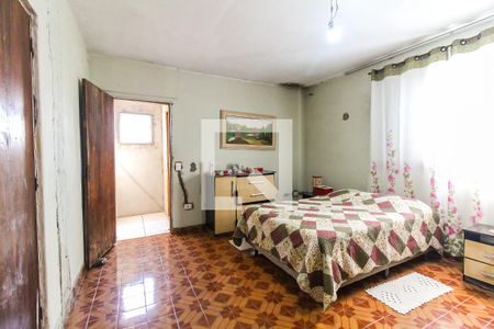 Suíte de casa à venda com 3 quartos, 150m² em Parque Guarani, São Paulo