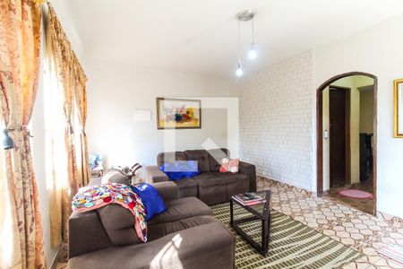 Sala de casa à venda com 3 quartos, 150m² em Parque Guarani, São Paulo