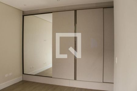 Casa à venda com 4 quartos, 719m² em Vila Irmaos Arnoni, São Paulo