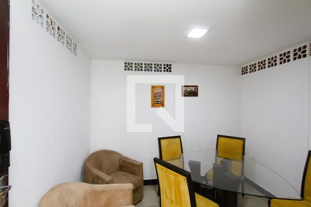 Sala de kitnet/studio para alugar com 1 quarto, 40m² em João Pinheiro, Belo Horizonte