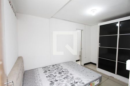 Quarto de kitnet/studio para alugar com 1 quarto, 40m² em João Pinheiro, Belo Horizonte