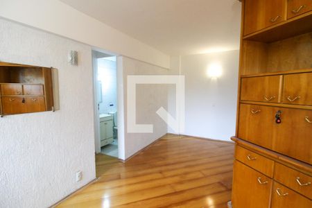 Sala de apartamento para alugar com 3 quartos, 70m² em Butantã, São Paulo