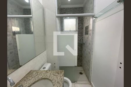 Banheiro de apartamento para alugar com 2 quartos, 44m² em Loteamento City Jaragua, São Paulo