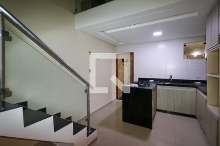 Cozinha de casa para alugar com 1 quarto, 260m² em Nova Gerti, São Caetano do Sul