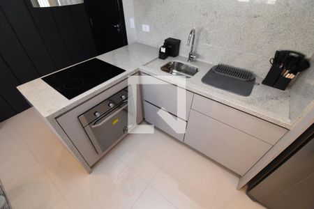 Sala e Cozinha de apartamento para alugar com 1 quarto, 50m² em São Francisco, Curitiba