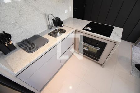 Sala e Cozinha de apartamento para alugar com 1 quarto, 50m² em São Francisco, Curitiba