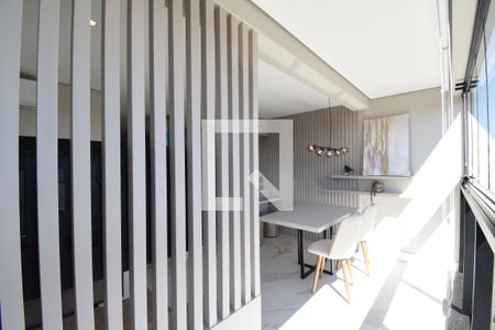 Sala e Cozinha de apartamento para alugar com 1 quarto, 50m² em São Francisco, Curitiba