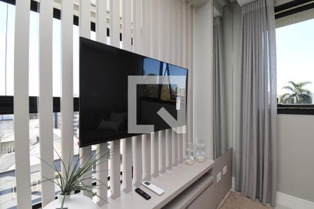 Sala e Cozinha de apartamento para alugar com 1 quarto, 50m² em São Francisco, Curitiba