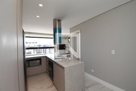 Sala e Cozinha de apartamento para alugar com 1 quarto, 50m² em São Francisco, Curitiba